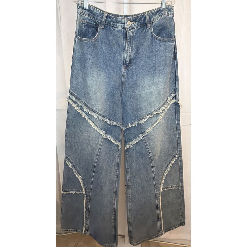 AKIRA JUST A FEELING DISTRESSED DENIM PANT Size 15 - Picture 7 of 13